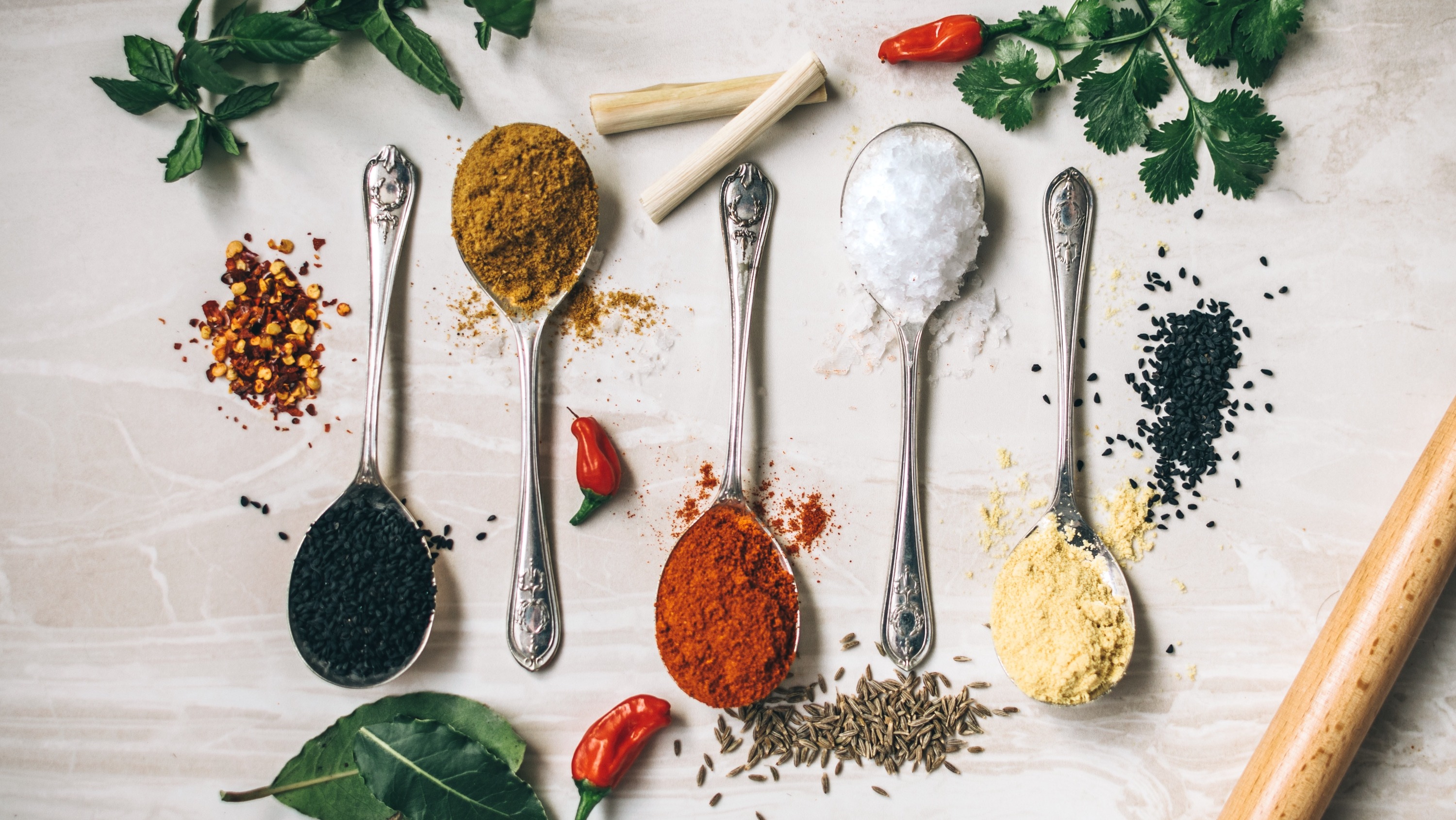 superfood-herbs-spices-for-your-immune-system
